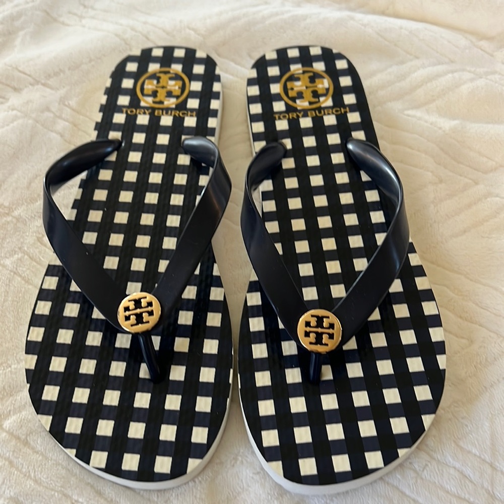 Tory Burch flip-flops size 9